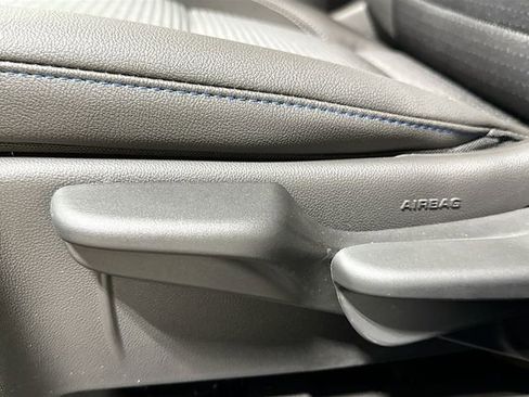 New 2026 Chevrolet Trax LT w/ LT Convenience Package image 21