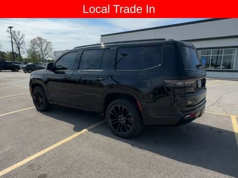 Used 2024 Jeep Grand Wagoneer Series III w/ Rear Seat Video Group 1 AWD/4WD image 6
