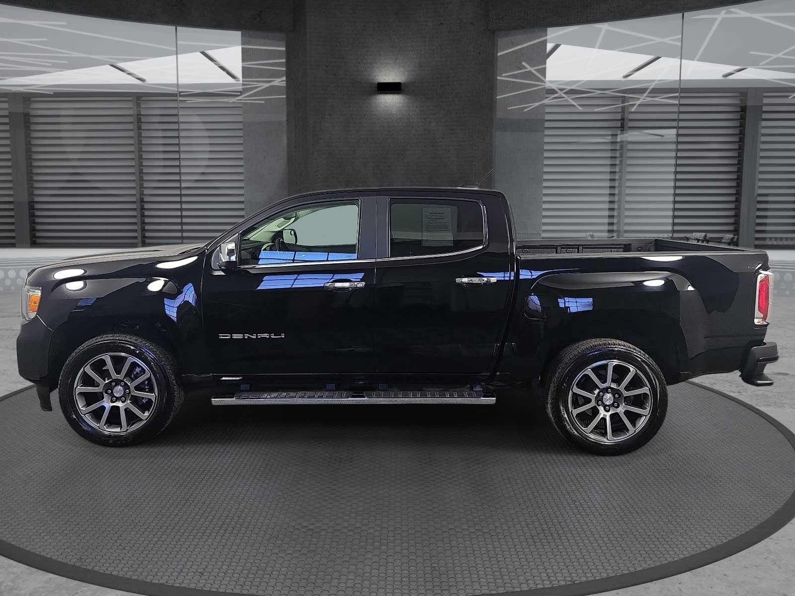 Used 2021 GMC Canyon Denali AWD/4WD image 8