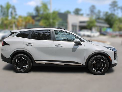 New 2026 Kia Sportage EX FWD image 14