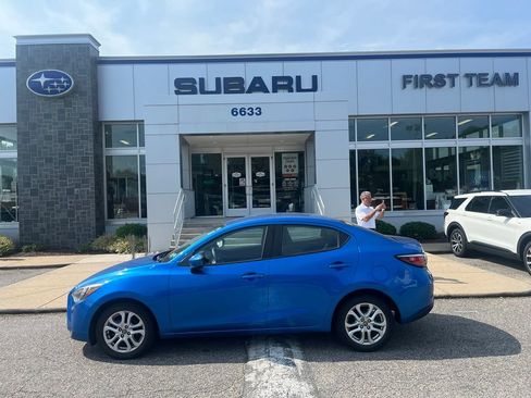 Used 2018 Toyota Yaris iA FWD image 6