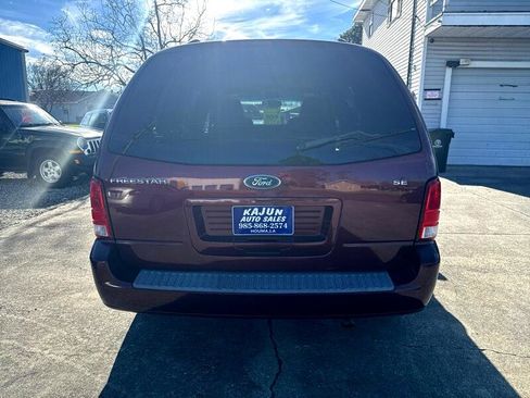 Used 2007 Ford Freestar SE image 3