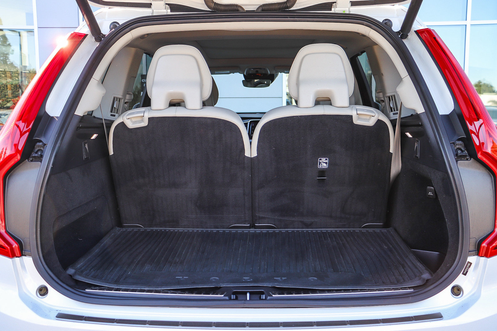 Used 2020 Volvo XC90 T6 Inscription w/ Protection Package Premier AWD/4WD image 28