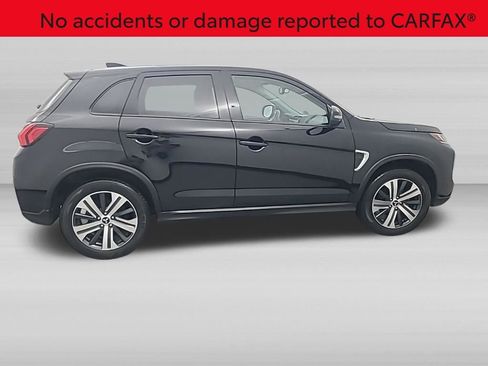 Used 2024 Mitsubishi Outlander Sport SE AWD/4WD image 2