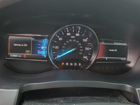 Certified 2018 Ford Explorer XLT w/ Equipment Group 202A AWD/4WD image 7