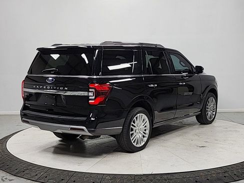 Used 2024 Ford Expedition Limited RWD image 7