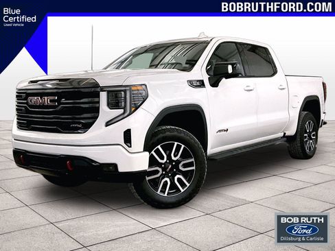 Used 2022 GMC Sierra 1500 AT4 w/ AT4 Preferred Package image 1