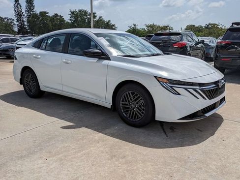 New 2026 Nissan Sentra SV w/ Floor Mat Package FWD image 2