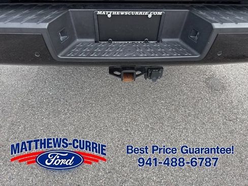 Used 2023 Nissan Titan SV AWD/4WD image 13