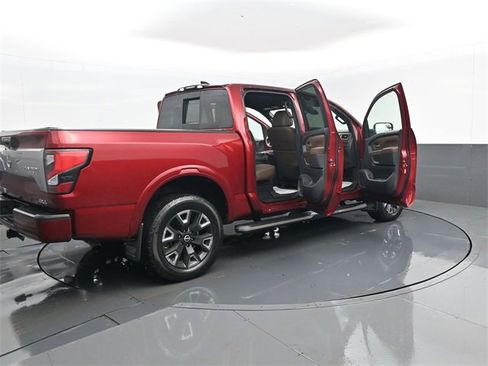 Used 2023 Nissan Titan Platinum Reserve w/ Off Road Protection Package image 31