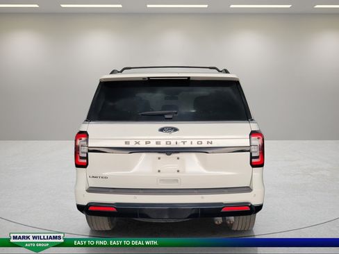 Used 2022 Ford Expedition Limited AWD/4WD image 5
