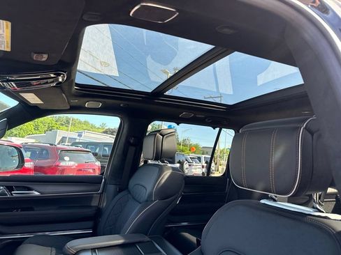 New 2026 Jeep Grand Wagoneer Summit AWD/4WD image 16