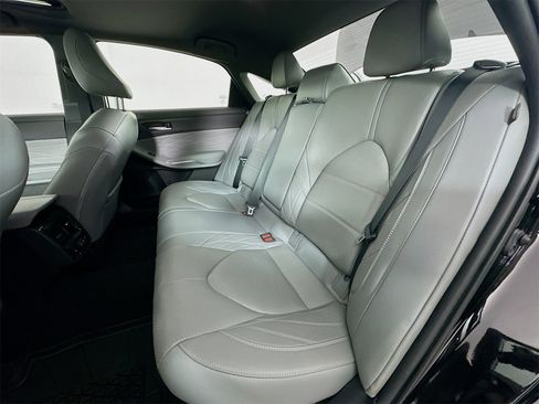 Certified 2020 Toyota Avalon Limited w/ Advanced Safety Package image 26