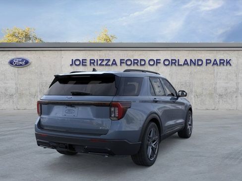 New 2026 Ford Explorer ST-Line w/ ST-Line Street Pack AWD/4WD image 8