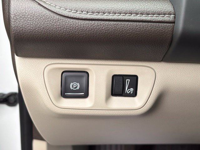 Used 2019 GMC Acadia Denali w/ Technology Package AWD/4WD image 27