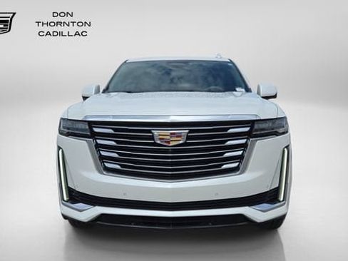 Used 2021 Cadillac Escalade Premium Luxury Platinum AWD/4WD image 8