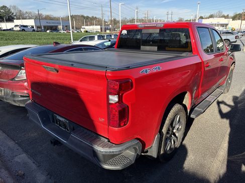 Used 2020 Chevrolet Silverado 1500 LT w/ All-Star Edition image 10