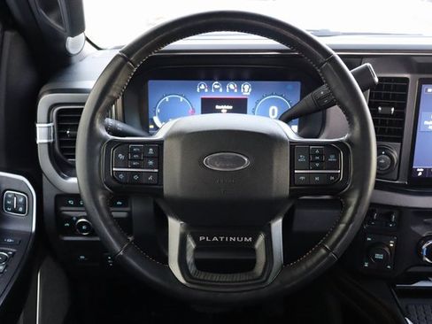 Used 2024 Ford F350 Platinum image 28