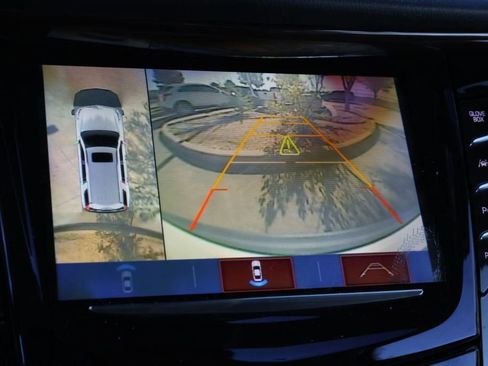 Used 2020 Cadillac Escalade Luxury image 19