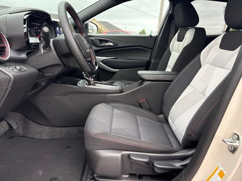 New 2026 Chevrolet Trax RS w/ Driver Confidence Package FWD image 12