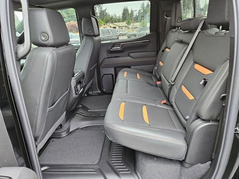 New 2026 GMC Sierra 1500 AT4 w/ AT4 Premium Package AWD/4WD image 13
