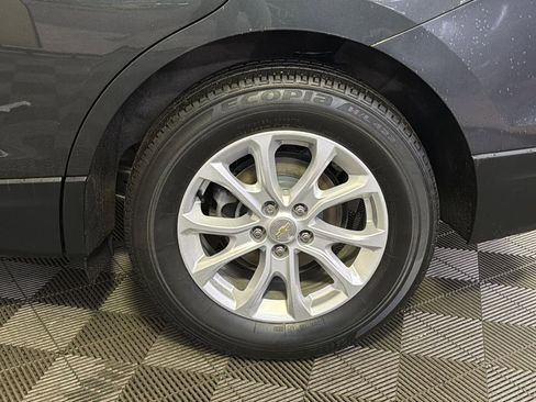 Used 2020 Chevrolet Equinox LS AWD/4WD image 5