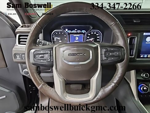Used 2021 GMC Yukon Denali w/ Denali Premium Package image 27