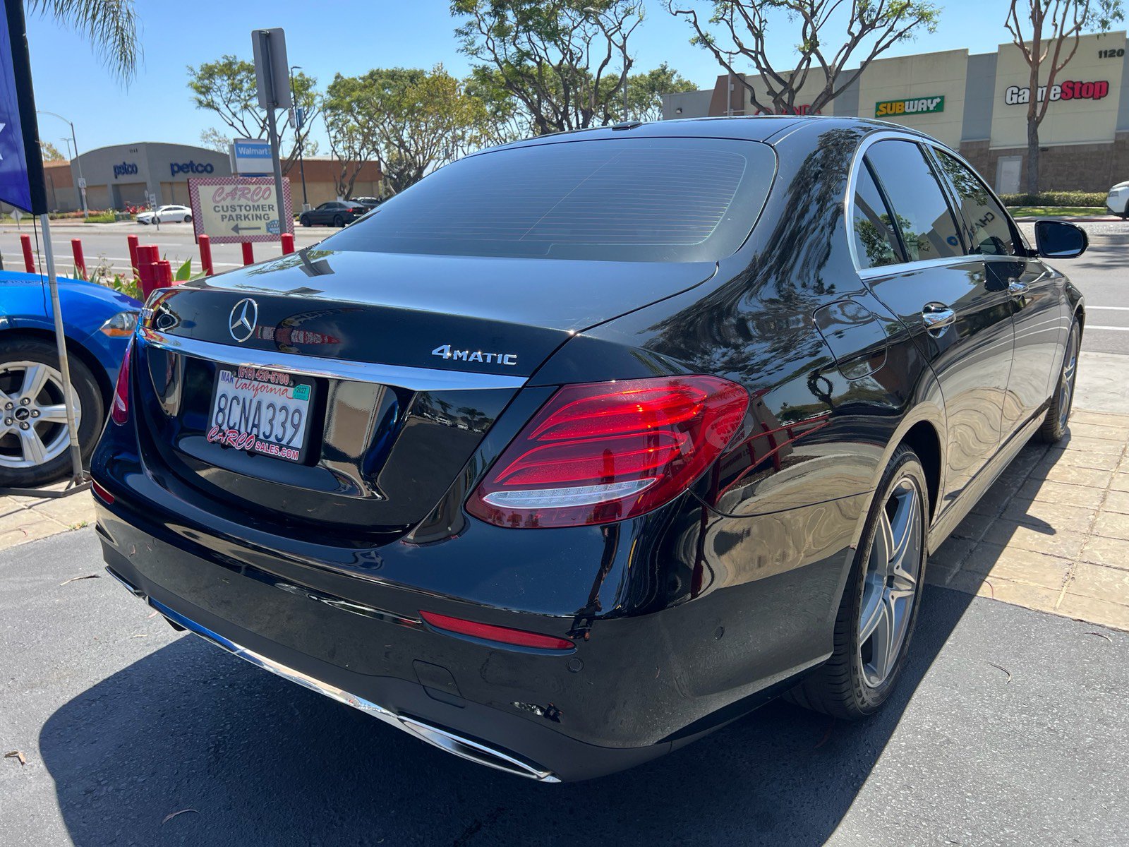 Used 2018 Mercedes-Benz E 400 4MATIC Sedan w/ Premium 3 Package image 10