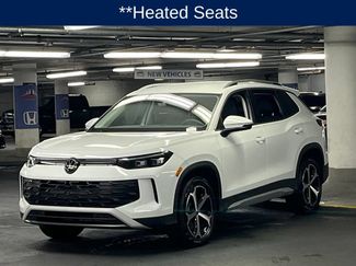Used 2025 Volkswagen Tiguan SE AWD/4WD video 3