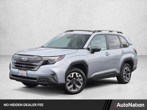 Certified 2026 Subaru Forester Premium AWD/4WD image 1