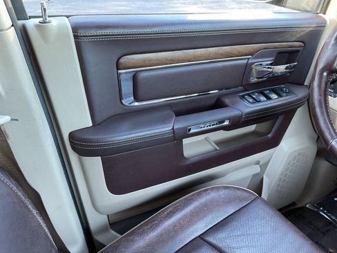 Used 2016 RAM 1500 Laramie Longhorn w/ Convenience Group image 17