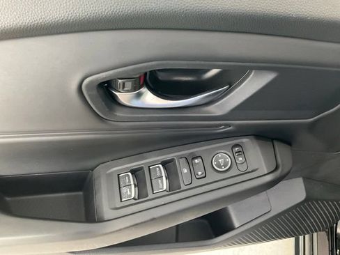 Used 2023 Honda Accord EX image 5