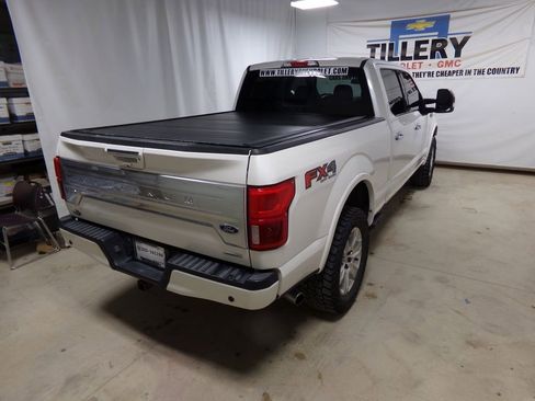 Used 2018 Ford F150 Platinum w/ Equipment Group 701A Luxury image 6