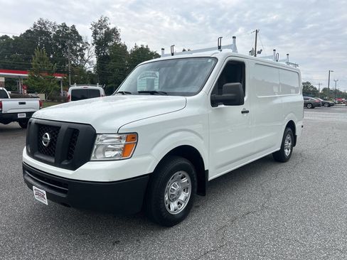 Used 2020 Nissan NV 2500 SV w/ Navigation Package image 7