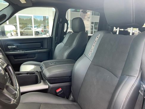 Used 2018 RAM 1500 Rebel w/ Luxury Group AWD/4WD image 18