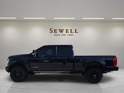 Used 2022 Ford F250 Lariat w/ Tremor Off-Road Package image 2