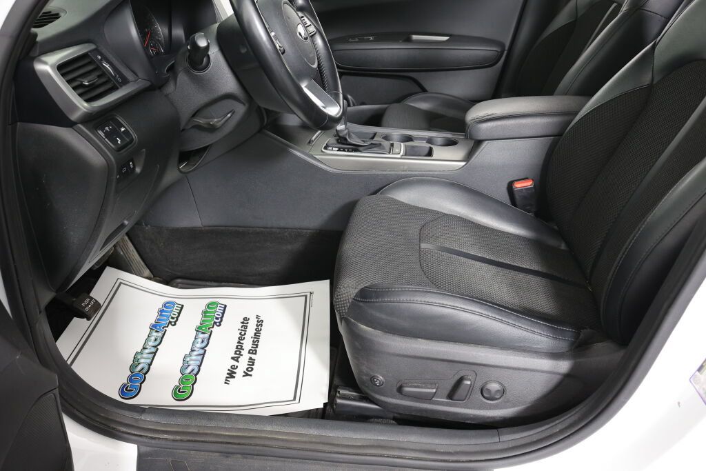 Used 2019 Kia Optima S FWD image 13