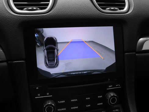 Certified 2022 Porsche 718 Cayman RWD image 41