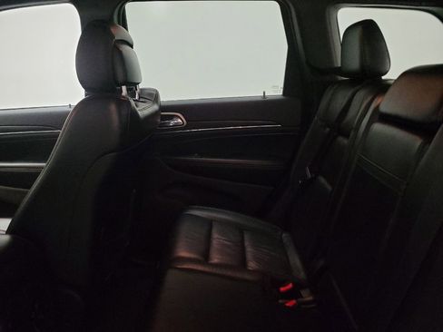 Used 2015 Jeep Grand Cherokee Limited image 18