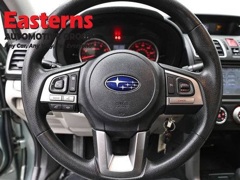 Used 2018 Subaru Forester 2.5i w/ Alloy Wheel Package AWD/4WD image 10