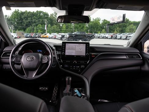 Used 2021 Toyota Camry TRD w/ TRD Package w/JBL Audio FWD image 19