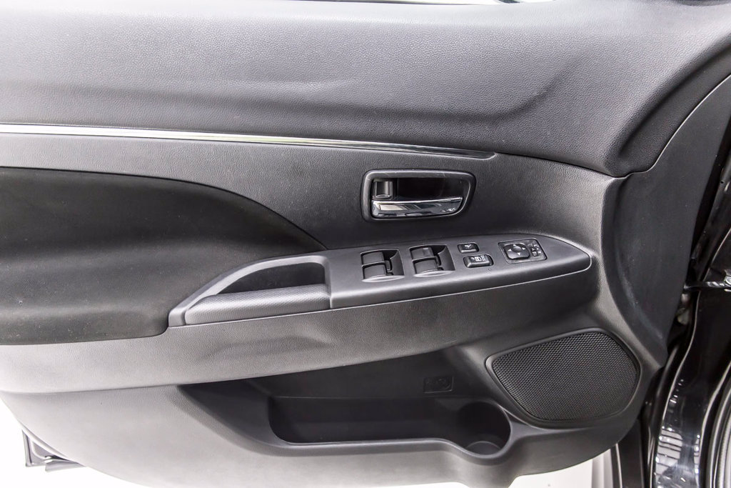 Used 2022 Mitsubishi Outlander Sport LE AWD/4WD image 22