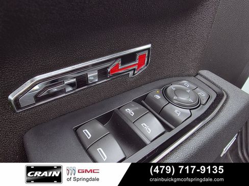 Used 2025 GMC Sierra 1500 AT4 AWD/4WD image 11