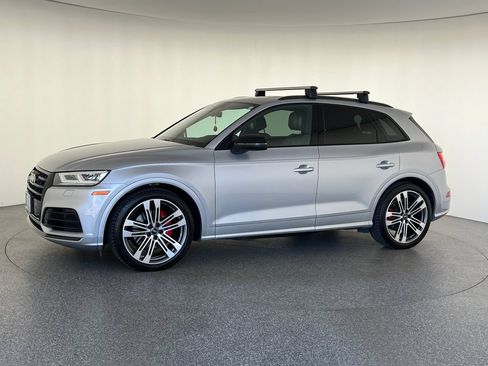 Used 2019 Audi SQ5 Premium Plus w/ Premium Plus Package AWD/4WD image 9