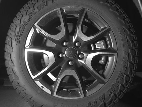 Used 2025 Jeep Compass Trailhawk image 13