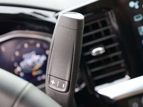 New 2026 Chevrolet Silverado 3500 High Country w/ Technology Package image 24