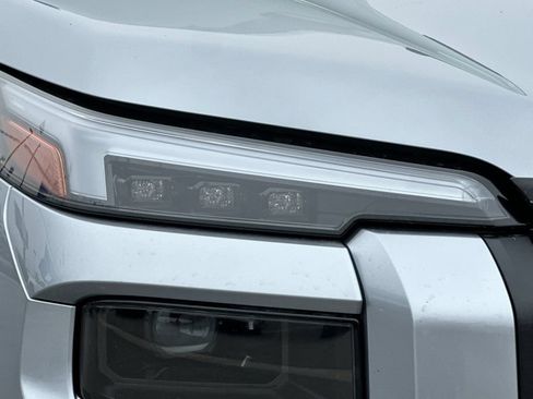 New 2026 Subaru Outback Premium AWD/4WD image 32