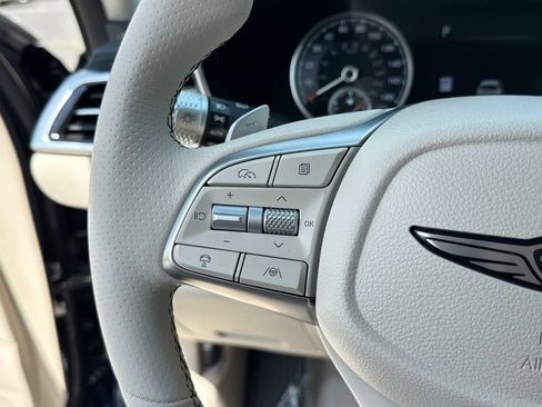 Used 2026 Genesis G70 2.5T Prestige image 22