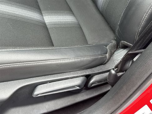 Used 2023 Honda Civic Sport image 12