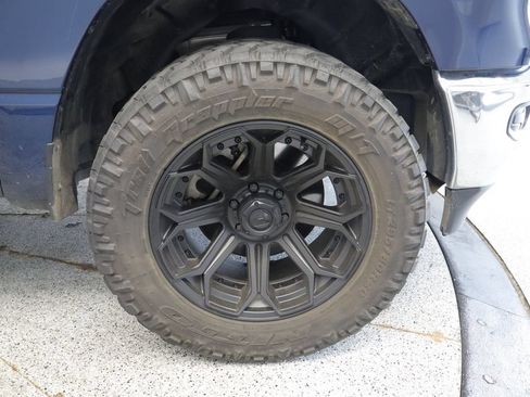 Used 2023 RAM 1500 Big Horn AWD/4WD image 17